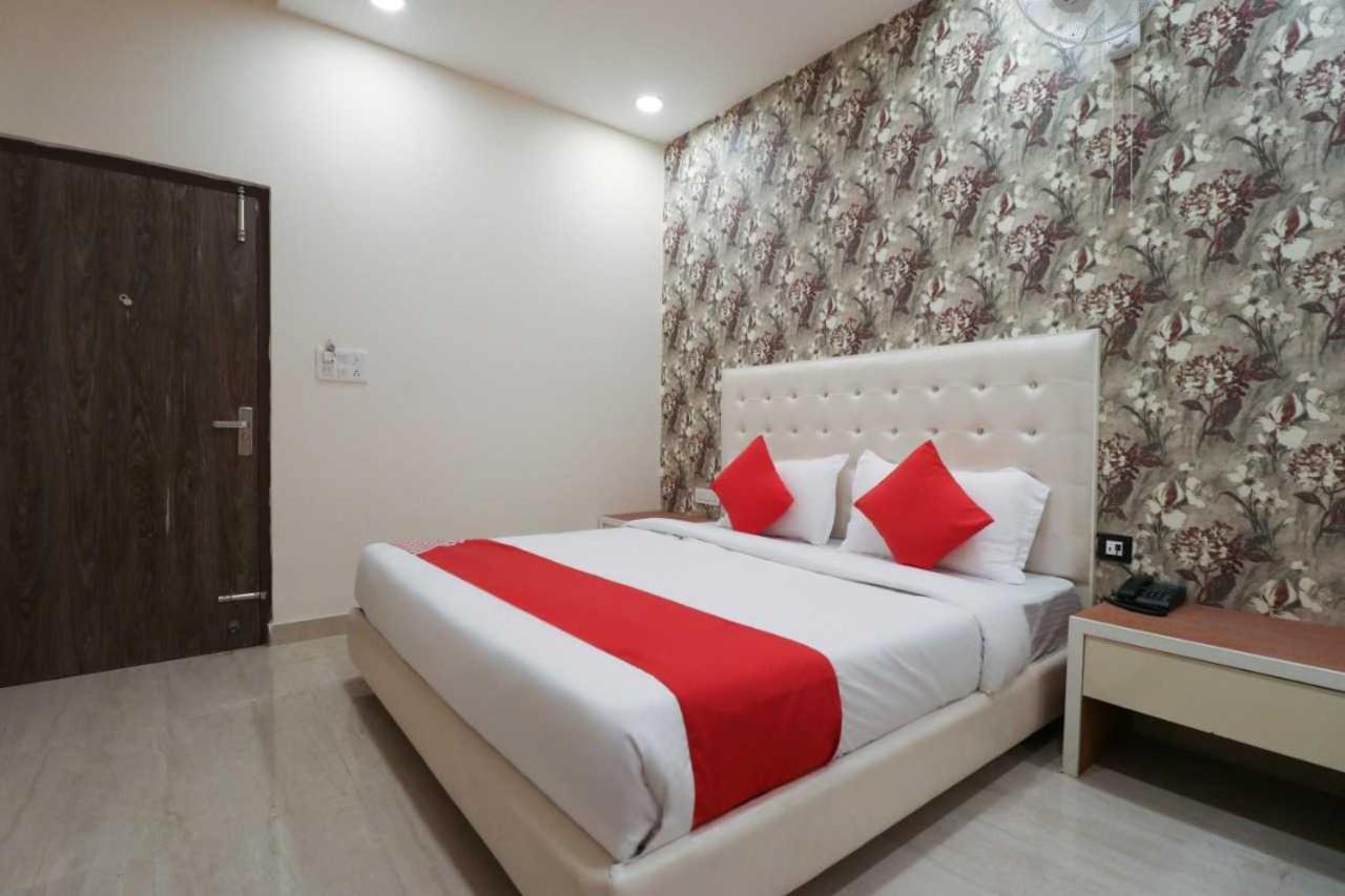Hotel Anand Αμριτσάρ Εξωτερικό φωτογραφία