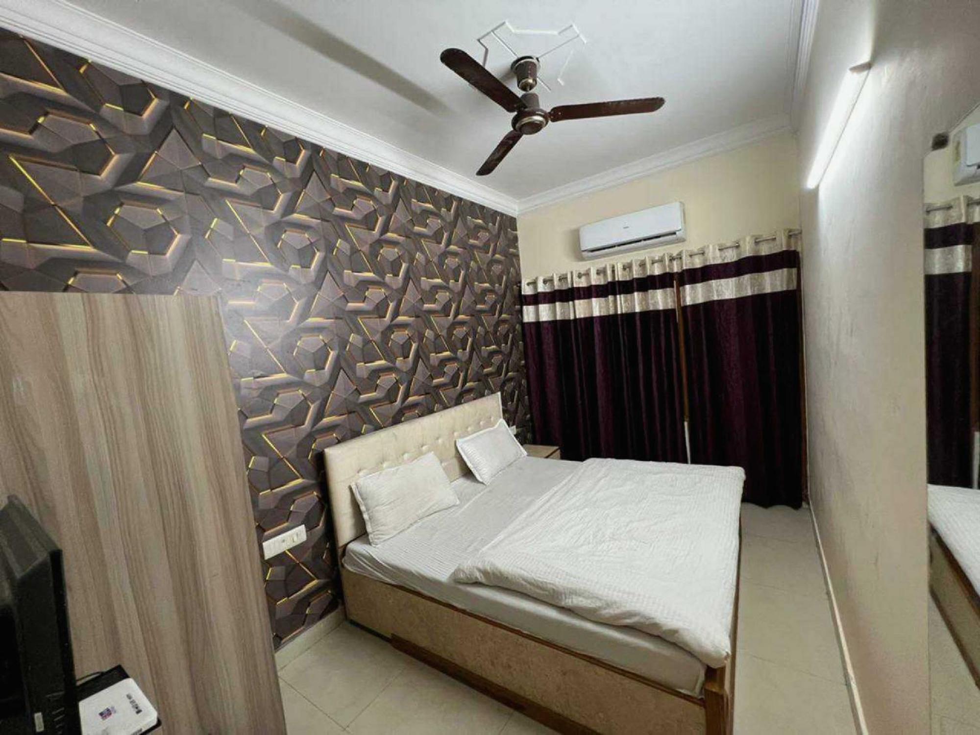 Hotel Anand Αμριτσάρ Εξωτερικό φωτογραφία